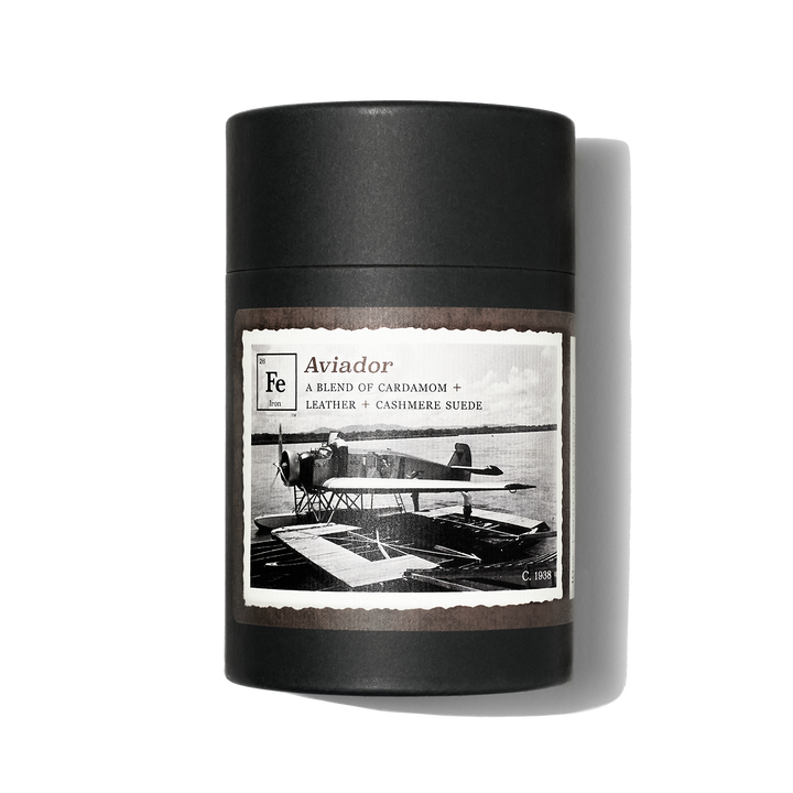 AVIADOR 10 oz Candle - Suede + Leather + Cardamom